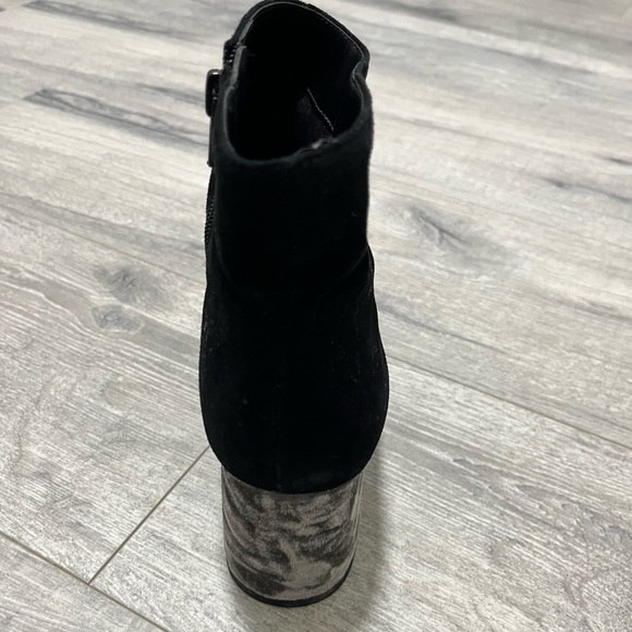 Nine West suede bootie - Picture 3 of 5